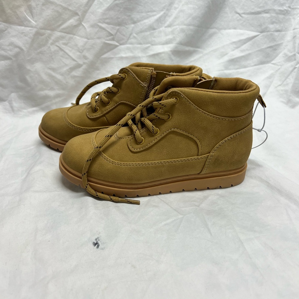 Boots - Picture 4 of 14